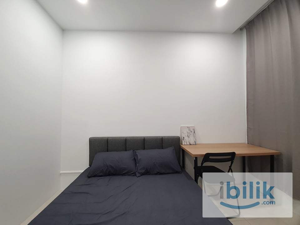 Queen bedroom for rent in Taman Wahyu [NEW] - Image 6