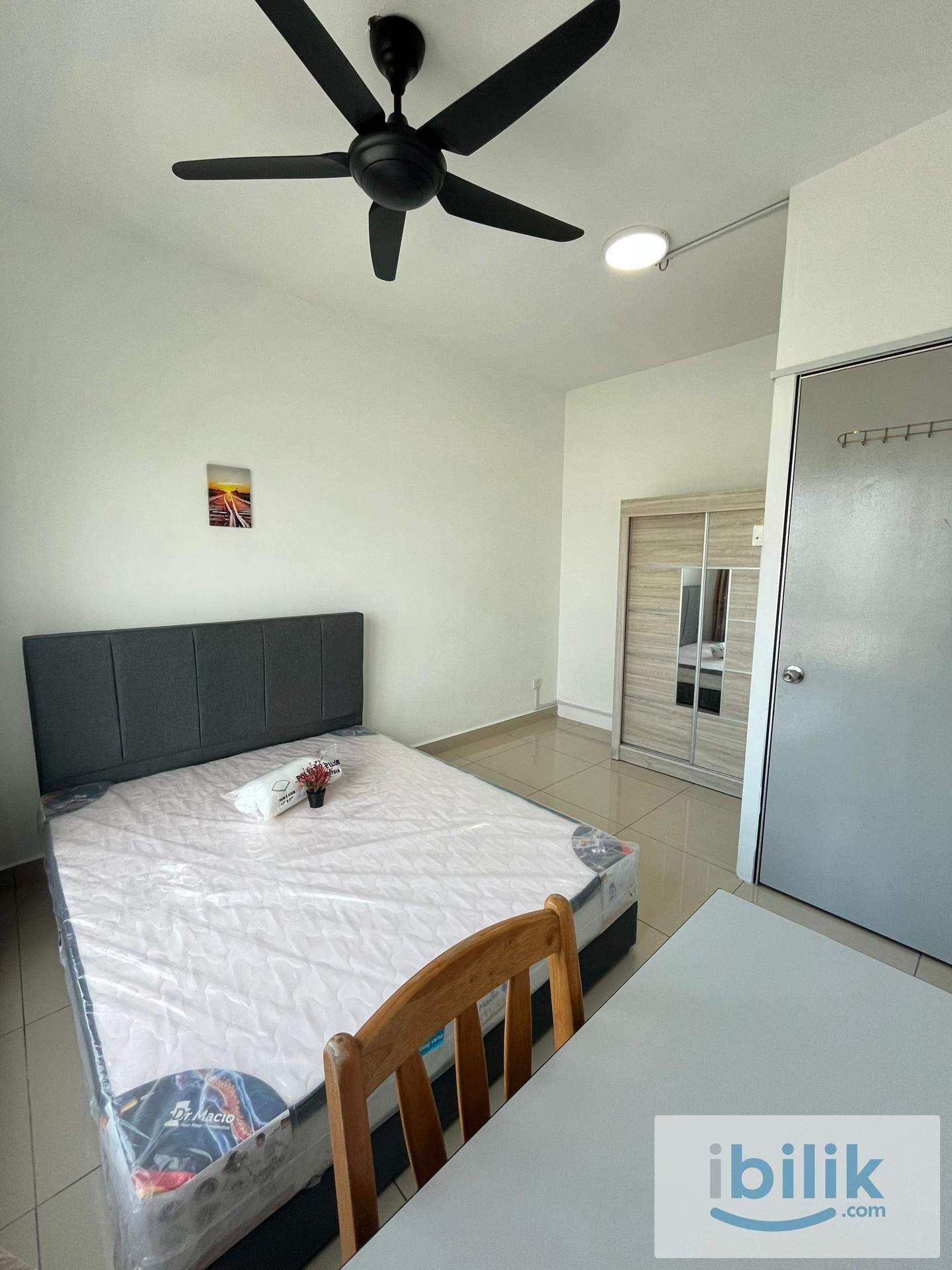 Medium Room For Male Unit Kota Damansara - Image 3