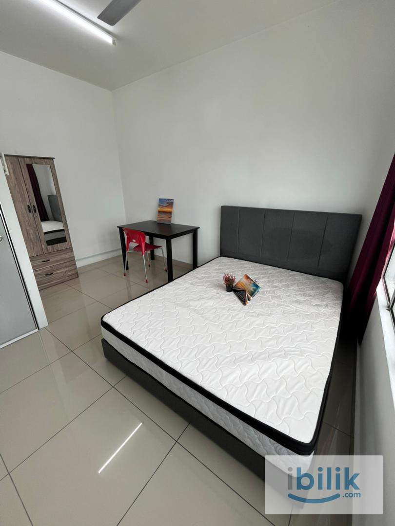 Female Unit Middle Room Near MRT Kota Damansara - Image 1
