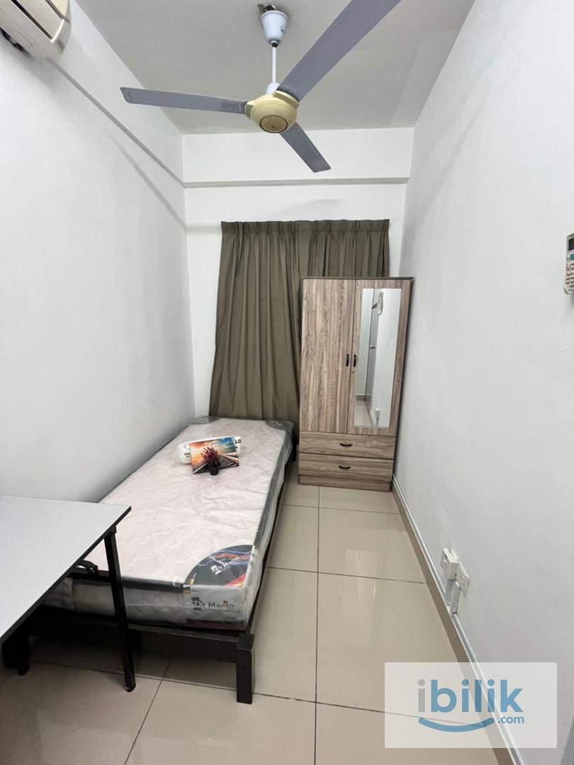 Cozy and Tidy Male Unit Single Room at Casa Residenza, Kota Damansara - Image 1