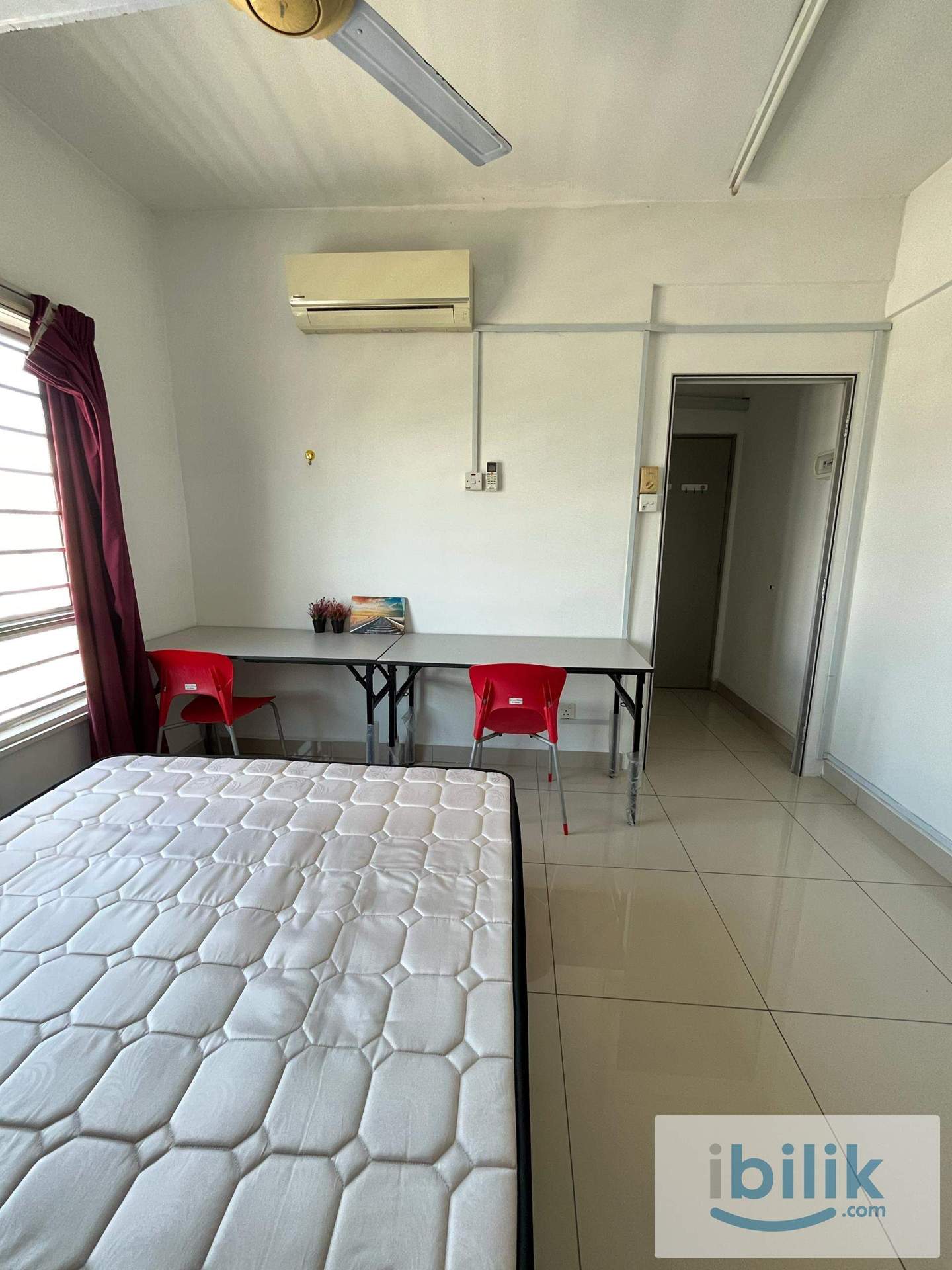 Master Room With Private Bathroom Female Unit Kota Damansara - Image 4