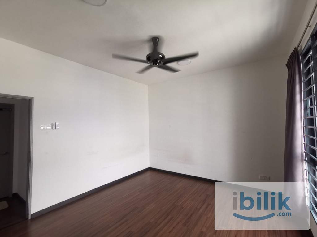 Master Room, Silk Sky - Image 6