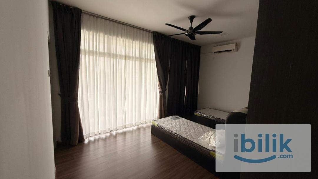 Sharing female room beside MAHSA uni - Image 5