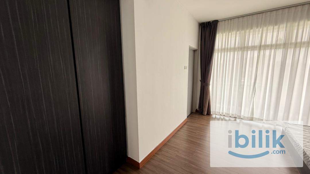 Sharing female room beside MAHSA uni - Image 4