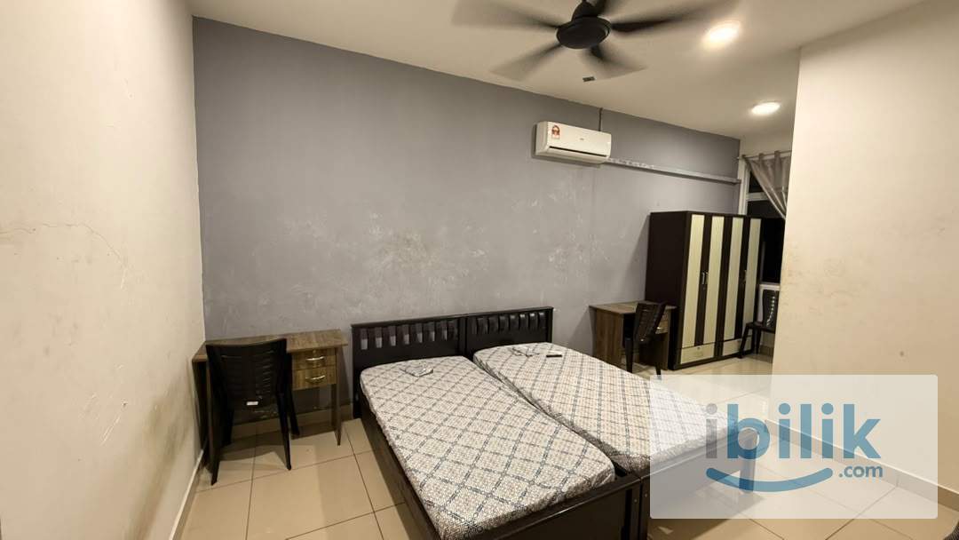SP2 room beside MAHSA uni (walking distance) - Image 1
