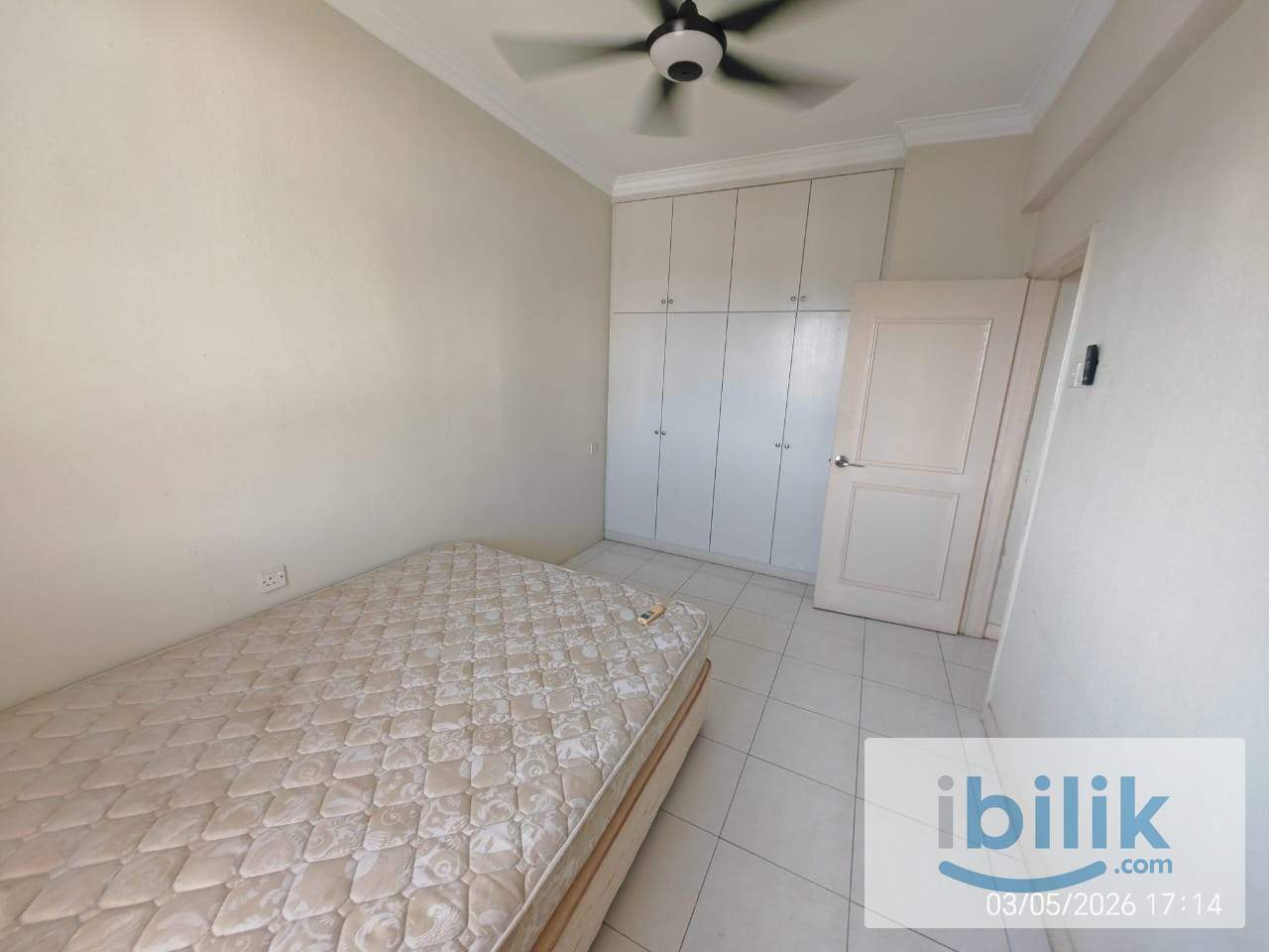 Middle Room with own bathroom - Image 3