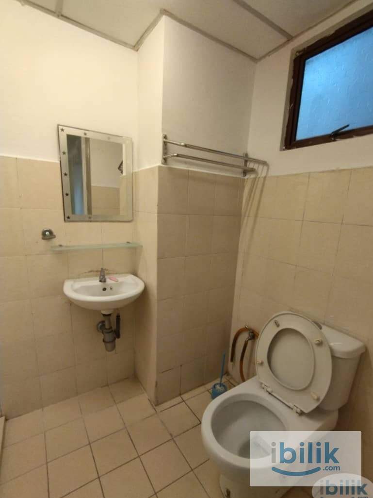 🏘️⭐🏘️[Big room + Clean] ⭐🏘️🏘️Single Room at Palm Spring, Kota Damansara⭐🏠🏘️ - Image 1