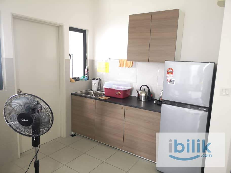 {Female Unit} Cozy Single Room at Casa Green, Bukit Jalil, Walking distance LRT Station, Near APU, IMU & Pavillion 2  - Image 2