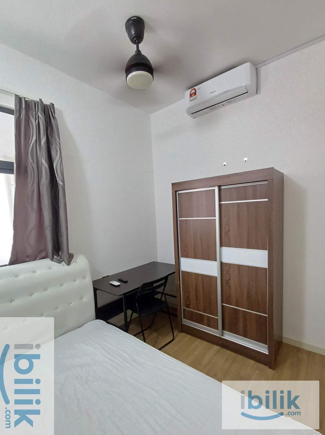 {Female Unit} Premium Furnished Middle Room at Casa Green with Covered Walkway to LRT Bukit Jalil - Image 1