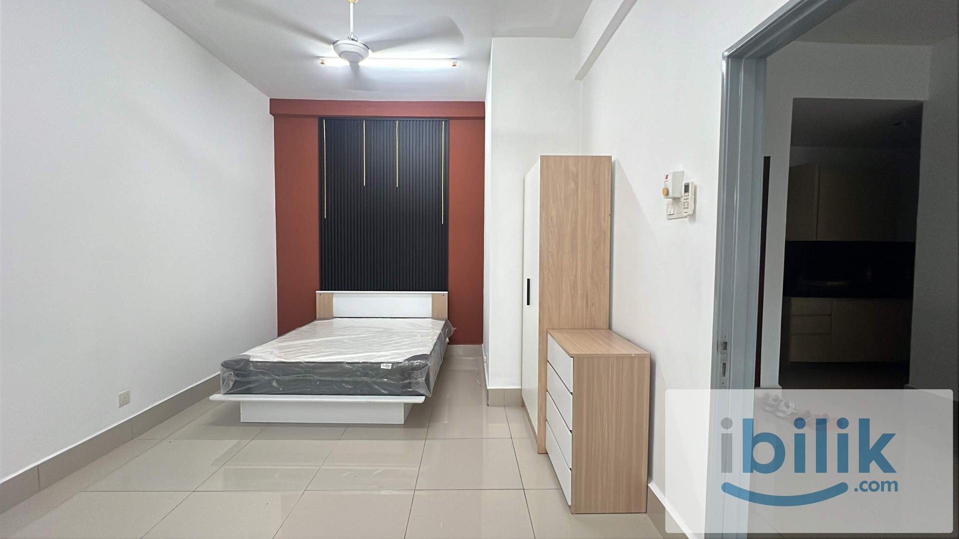 Master Bedroom - Image 1
