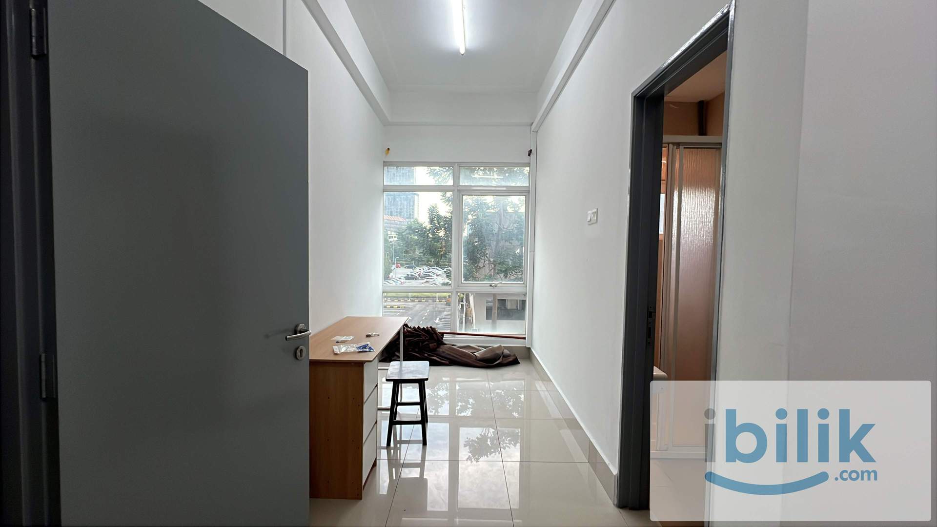 Master Bedroom - Image 2