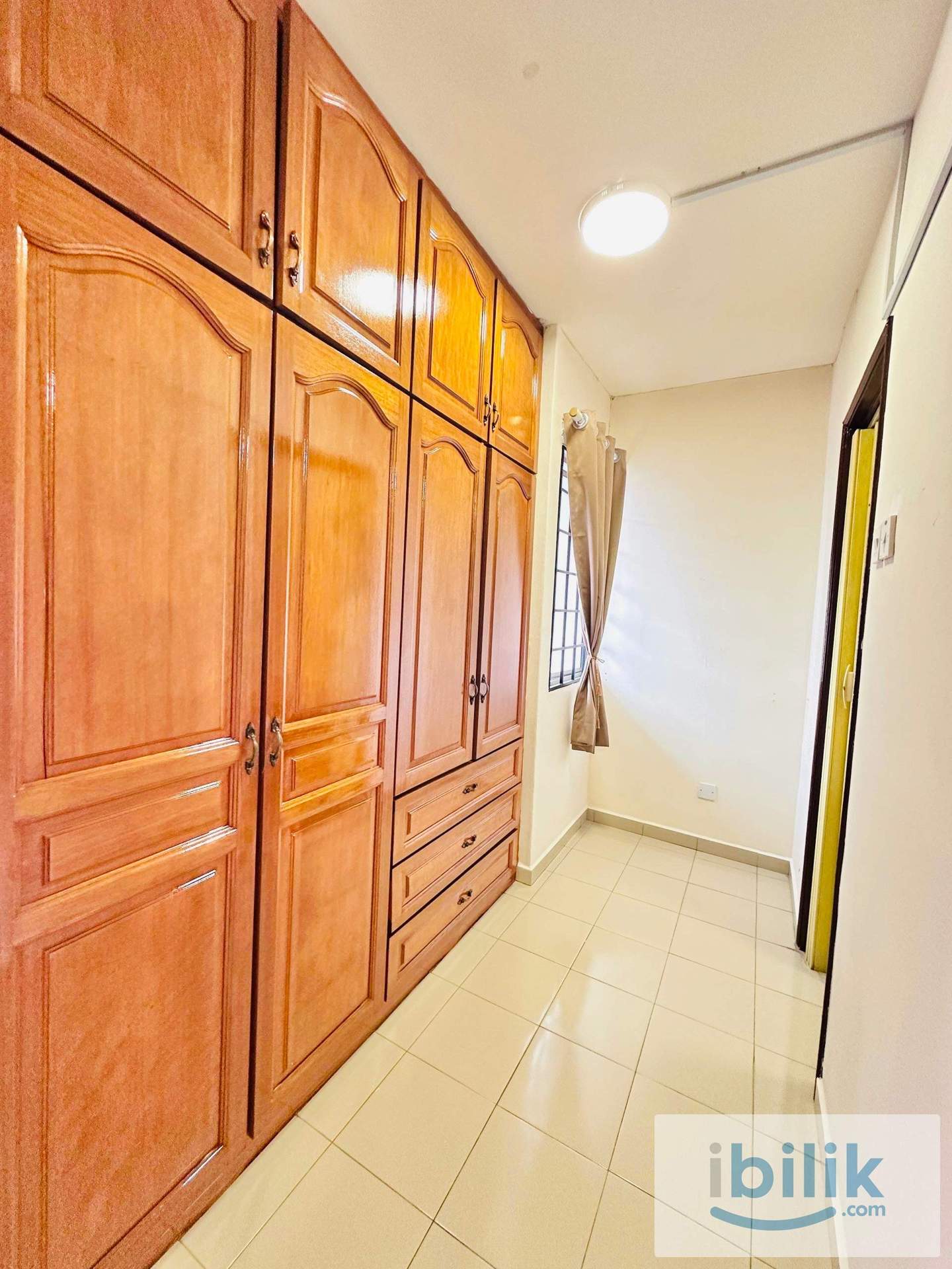 SS 26 Taman Mayang Master room  - Image 2