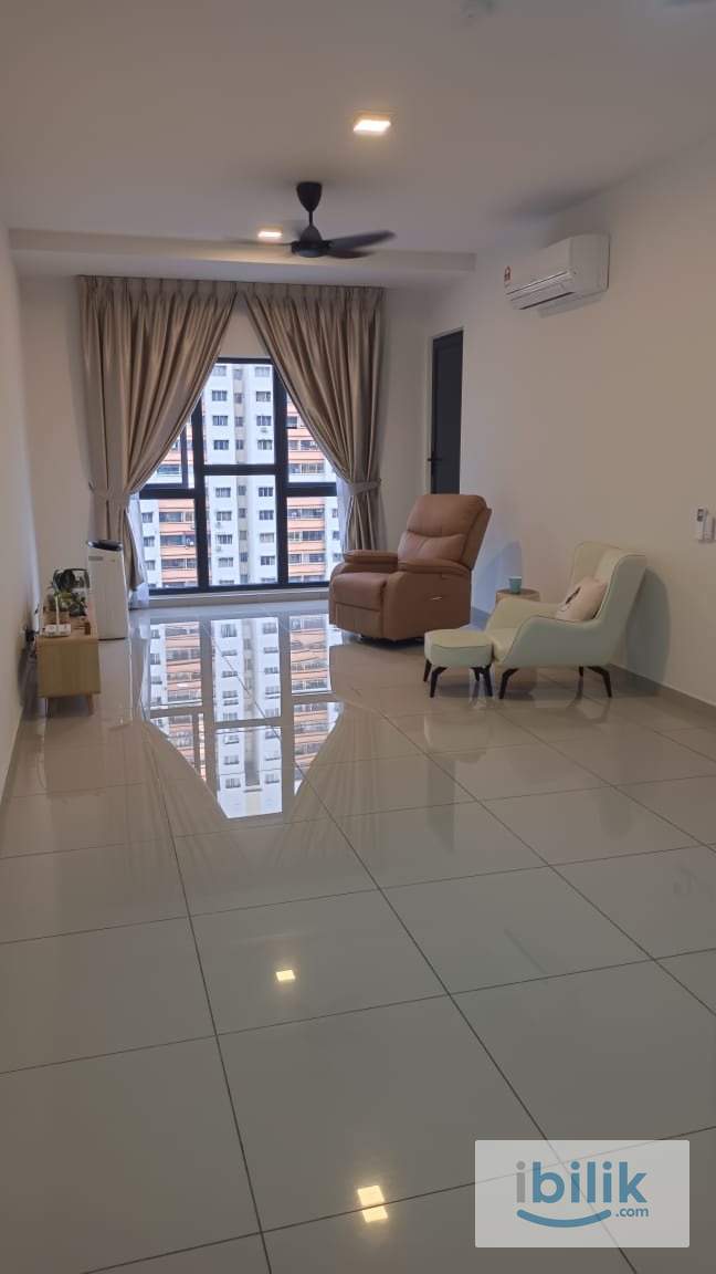 🏠 Middle Room for Rent – D’Cosmos Residences @ Central Park, Damansara Perdana (No Car Park)  - Image 4