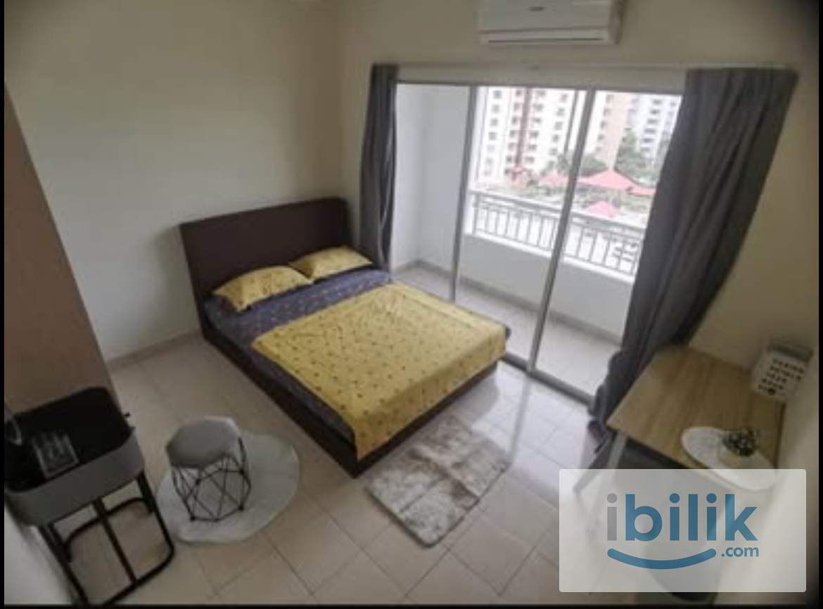 Comfy balcony room for rent at suriaMas condo sunway - Image 2