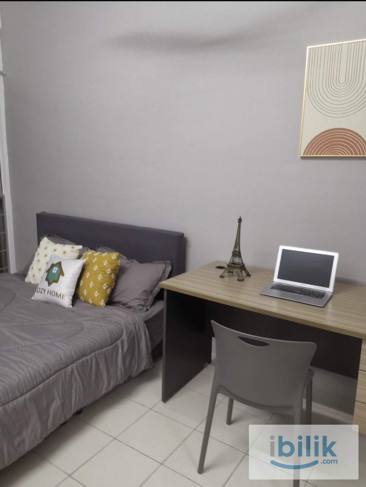 Comfy master room for rent at Residensi Laguna  - Image 2