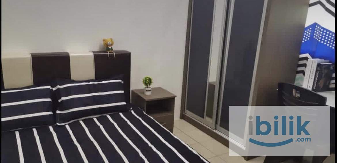 Comfy master room for rent at mentari court 2 - Image 1