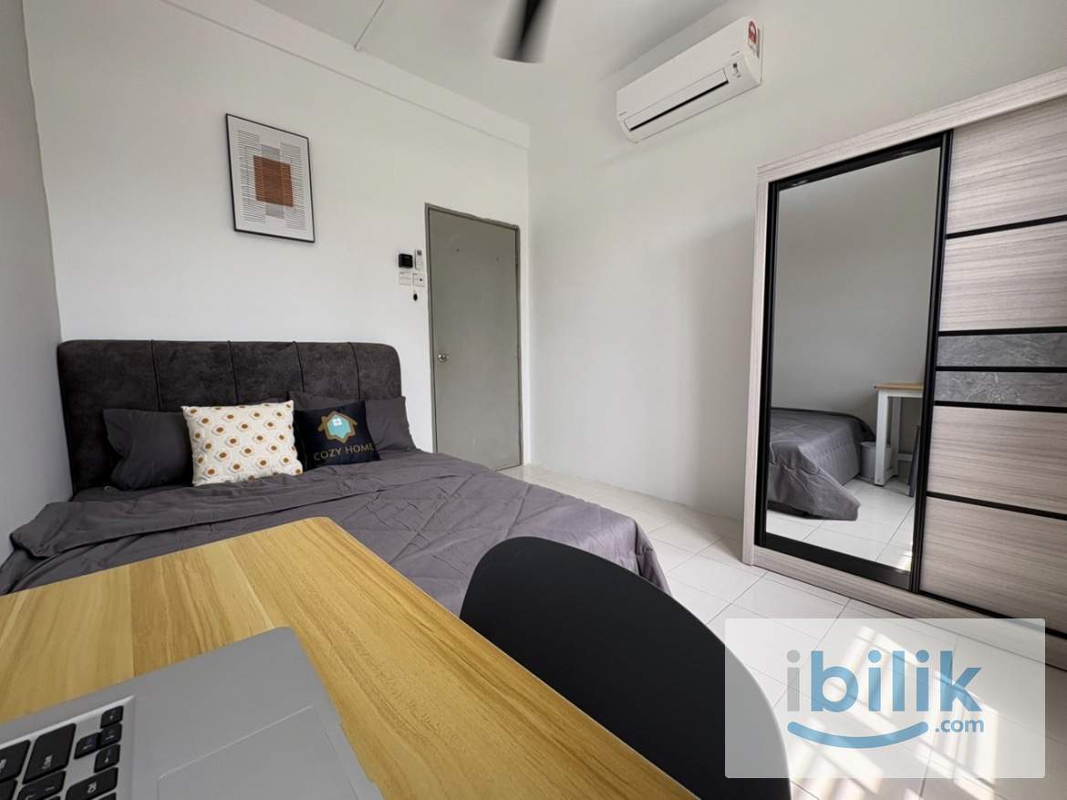Comfy middle room for rent at Residensi Laguna  - Image 2
