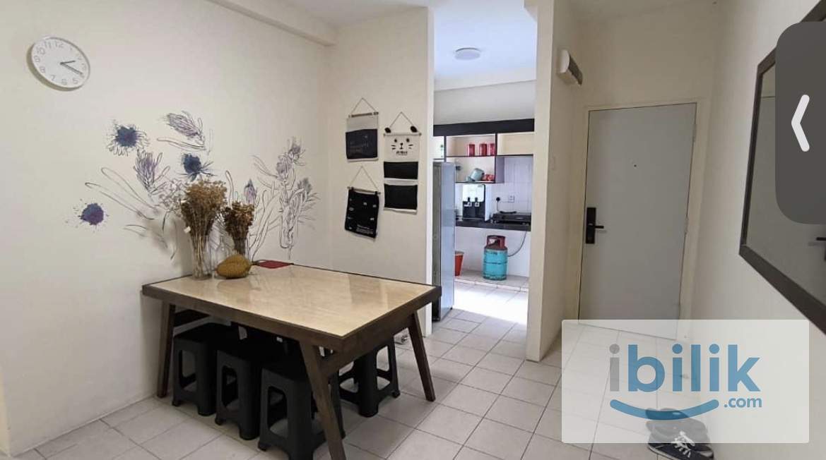 Comfy middle room for rent at casa subang  - Image 6