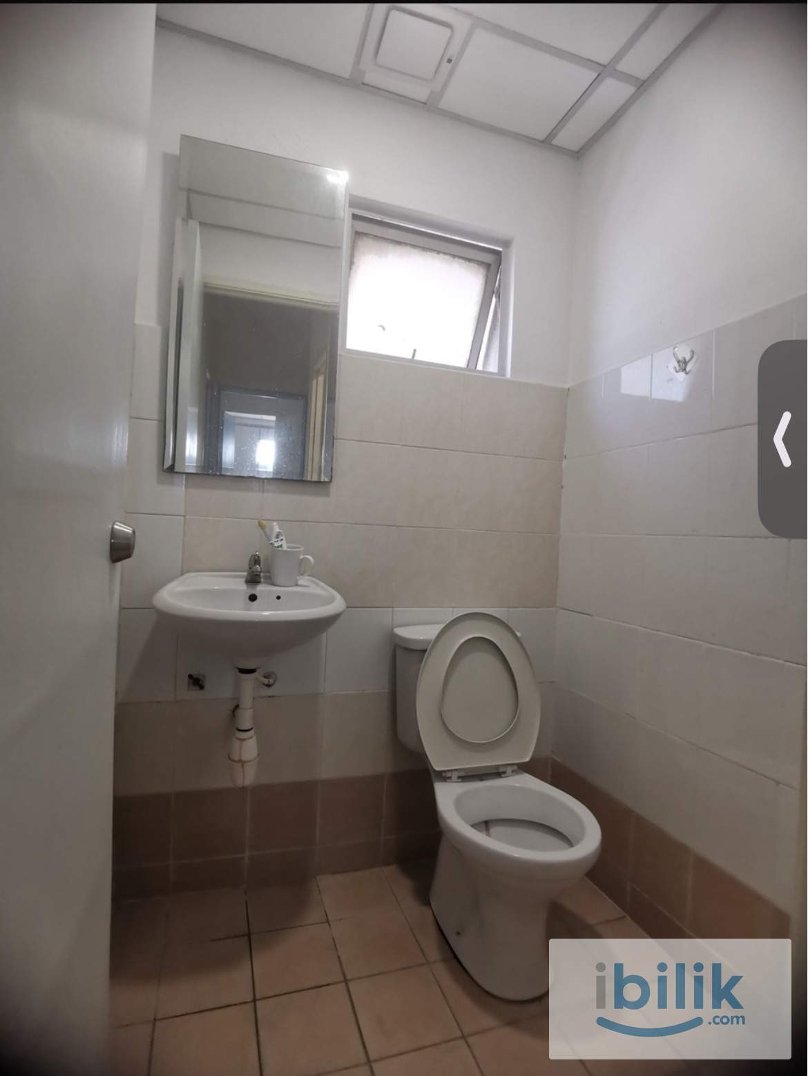 Comfy middle room for rent at casa subang  - Image 4