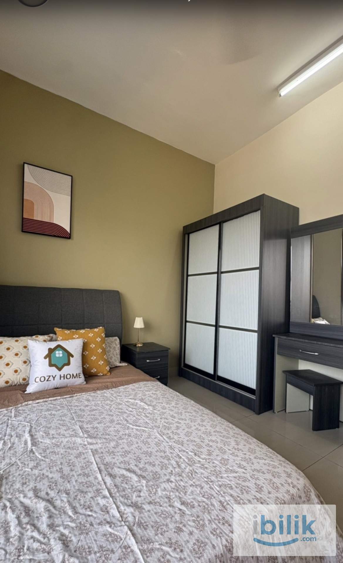 Comfy balcony room for rent at suriaMas condominium (female) - Image 2