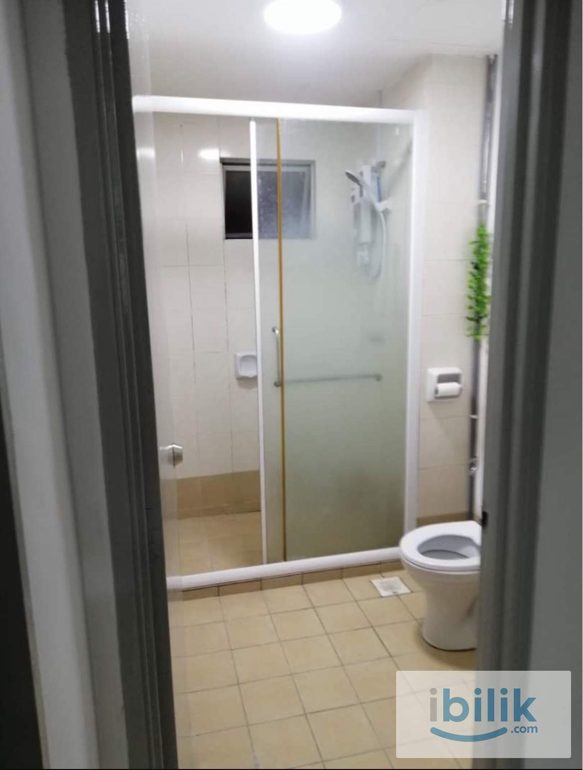 Comfy master room for rent at casa subang usj1 - Image 3