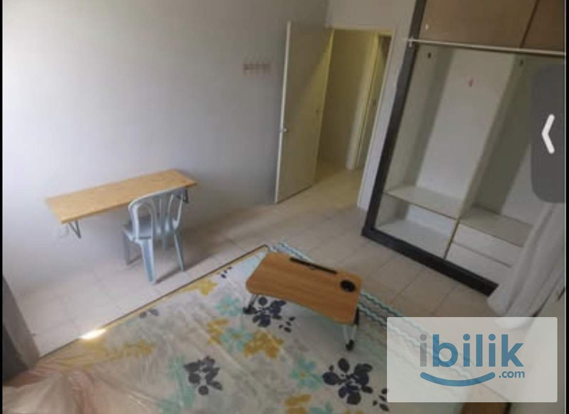Comfy middle room for rent at casa subang usj1 - Image 2