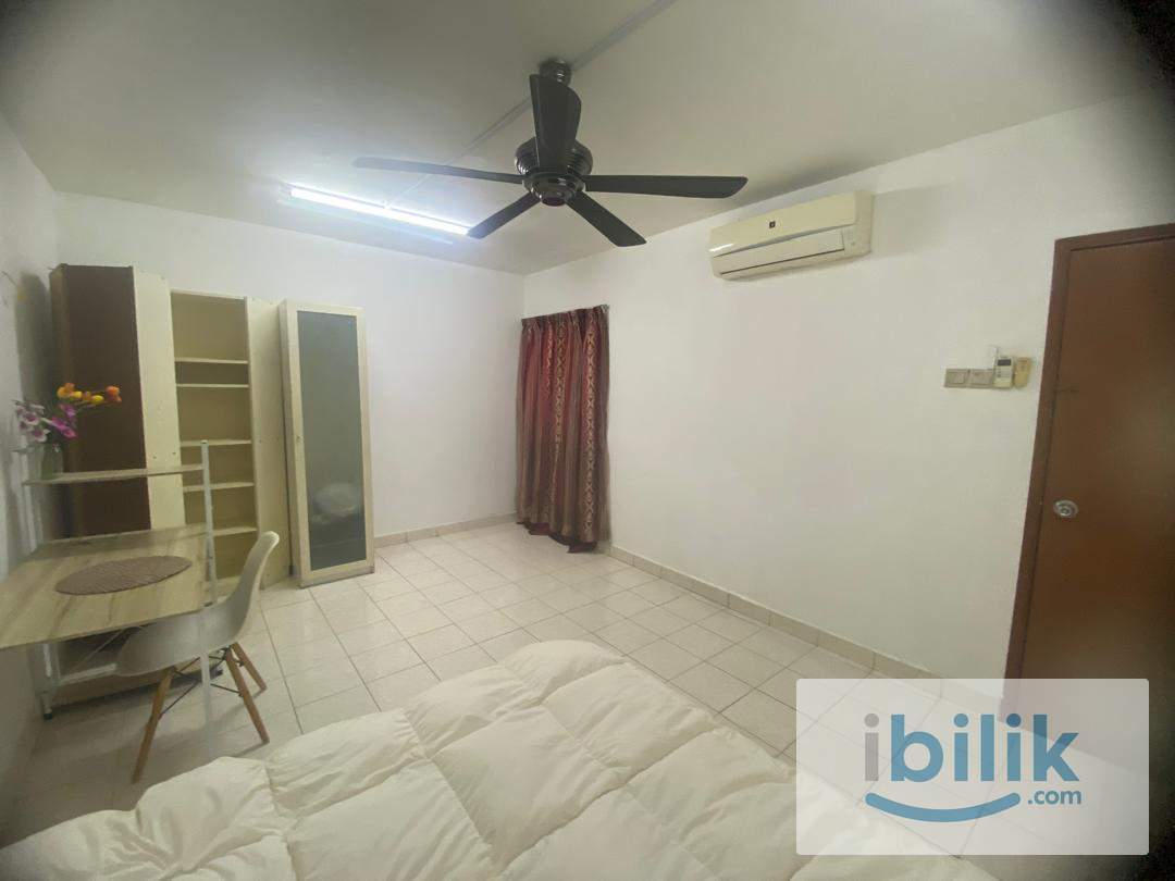 Actual Picture Big Queen Bed Furnished🚝Walk to MRT Surian /Sunway Medical🏊🏼Weekly Cleaning🧹Free Wifi Parking Optional - Image 6