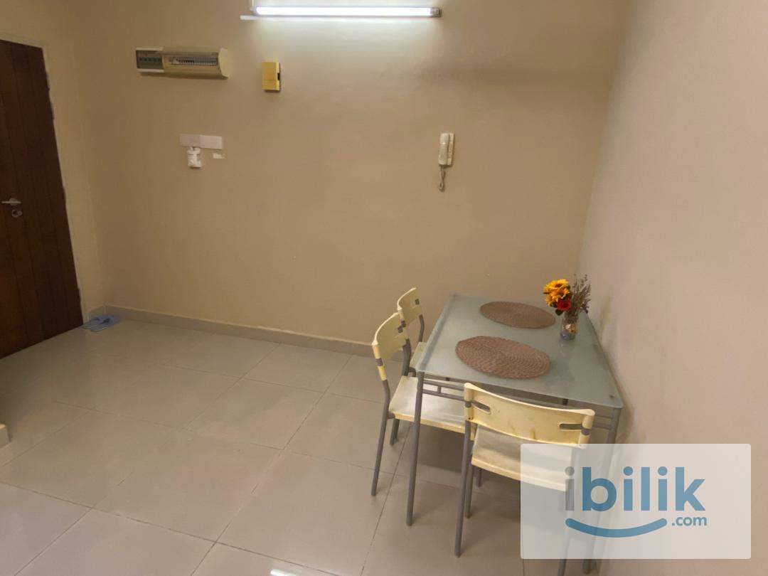 Female Muslim Unit 🚶🏻Walk to MRT KOTA DAMANSARA 🚝Furnished Room 🧹Free Wifi & Weekly Cleaning - Image 5