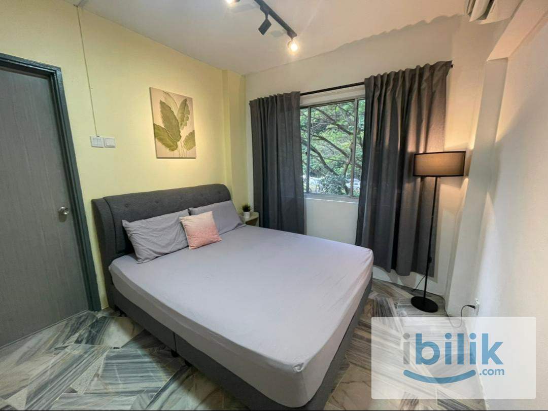 Desa Petaling Master Room with Carpark for rent! Bus stop just at doorstep! - Image 1