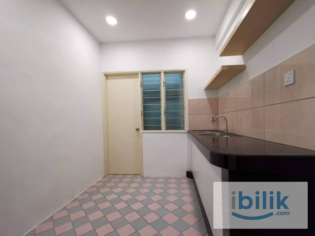Chinese Male Single Room|5min to LRT Station - Image 5