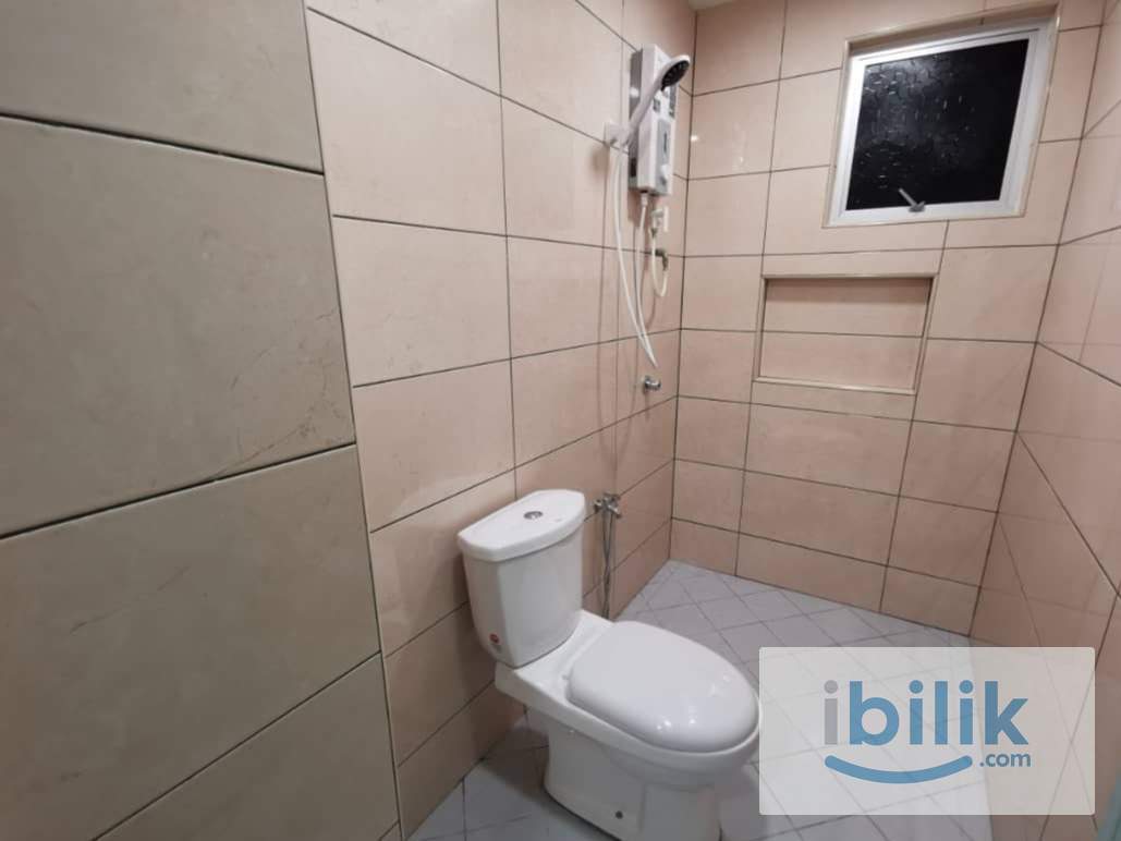Chinese Male Single Room|5min to LRT Station - Image 3