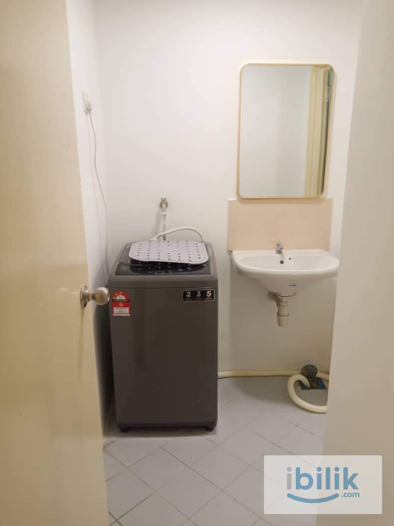Male Single Room|5min to LRT Station - Image 4