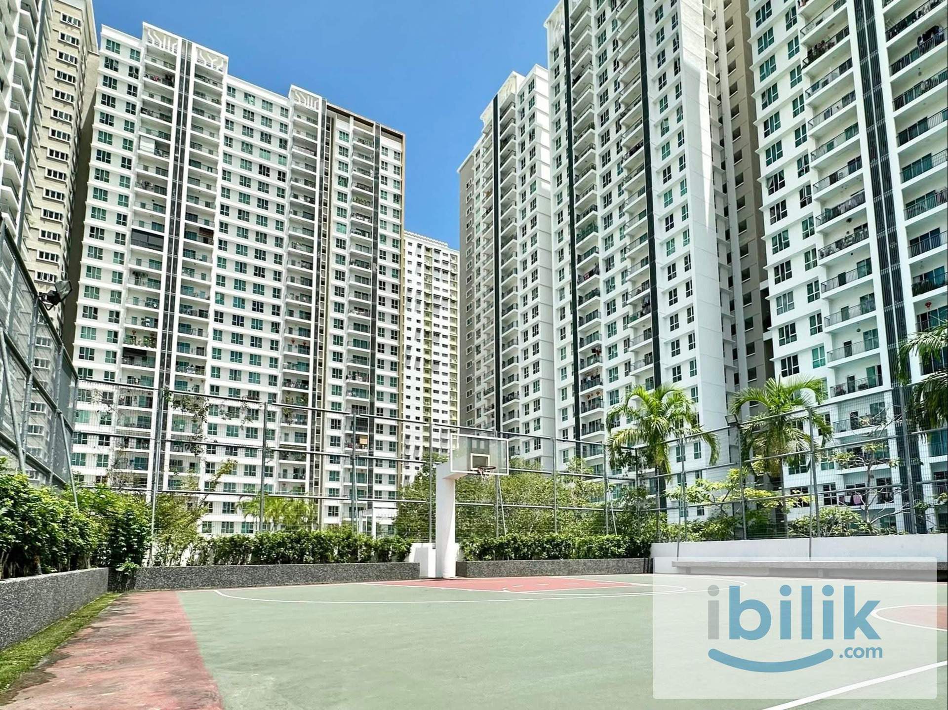 Bayan Lepas Balcony Room Near SPICE - Image 10