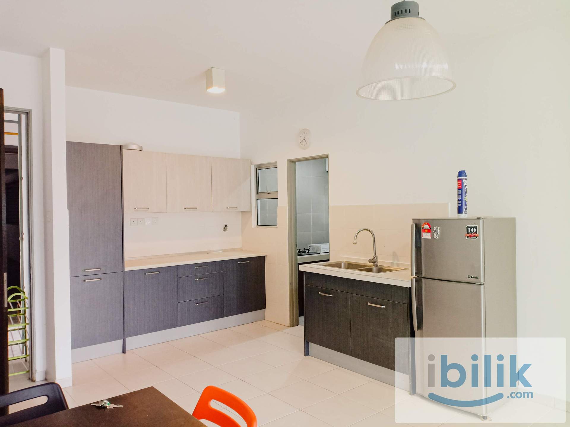 SURIA JELATEK CONDOMINIUM FULLY FURNISHED SMALL ROOM FOR RENT!! - Image 2