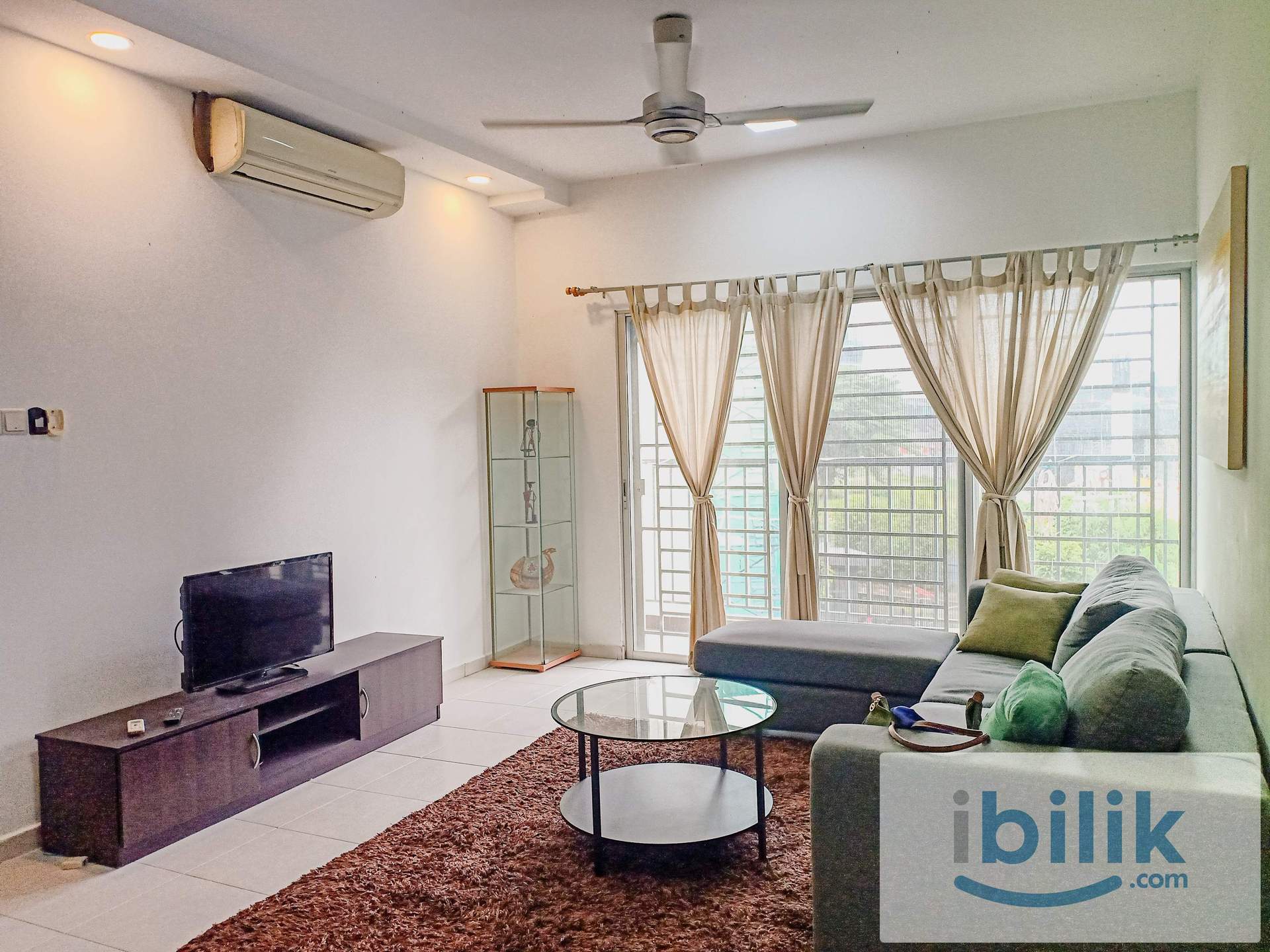 SURIA JELATEK CONDOMINIUM FULLY FURNISHED SMALL ROOM FOR RENT!! - Image 3