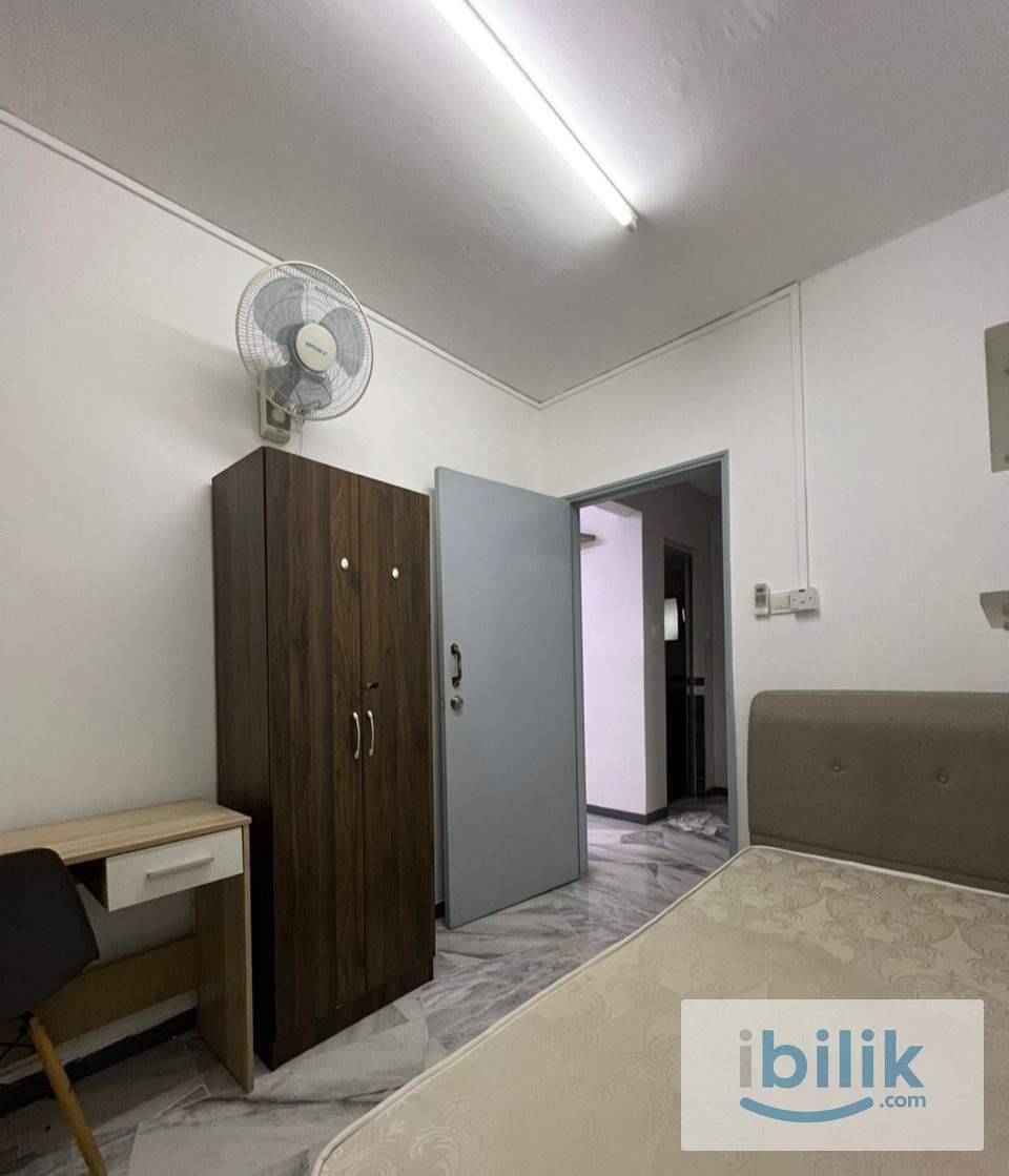 [FEMALE UNIT] CLEAN AND SUPER TIDY SINGLE ROOM FOR RENT  - Image 3