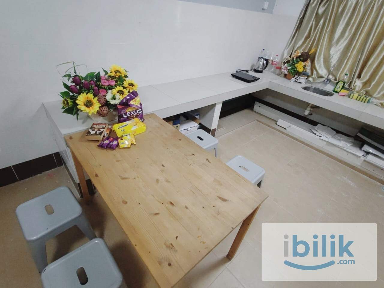🔥6mins drive to HTJ🔥Medium Room at Taman Ban Aik, Jalan Rasah, Seremban - Image 3
