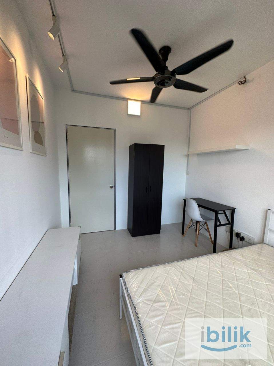 Female Muslim (Queen Bed Single Room) Walk to LRT Sri Rampai - Image 4