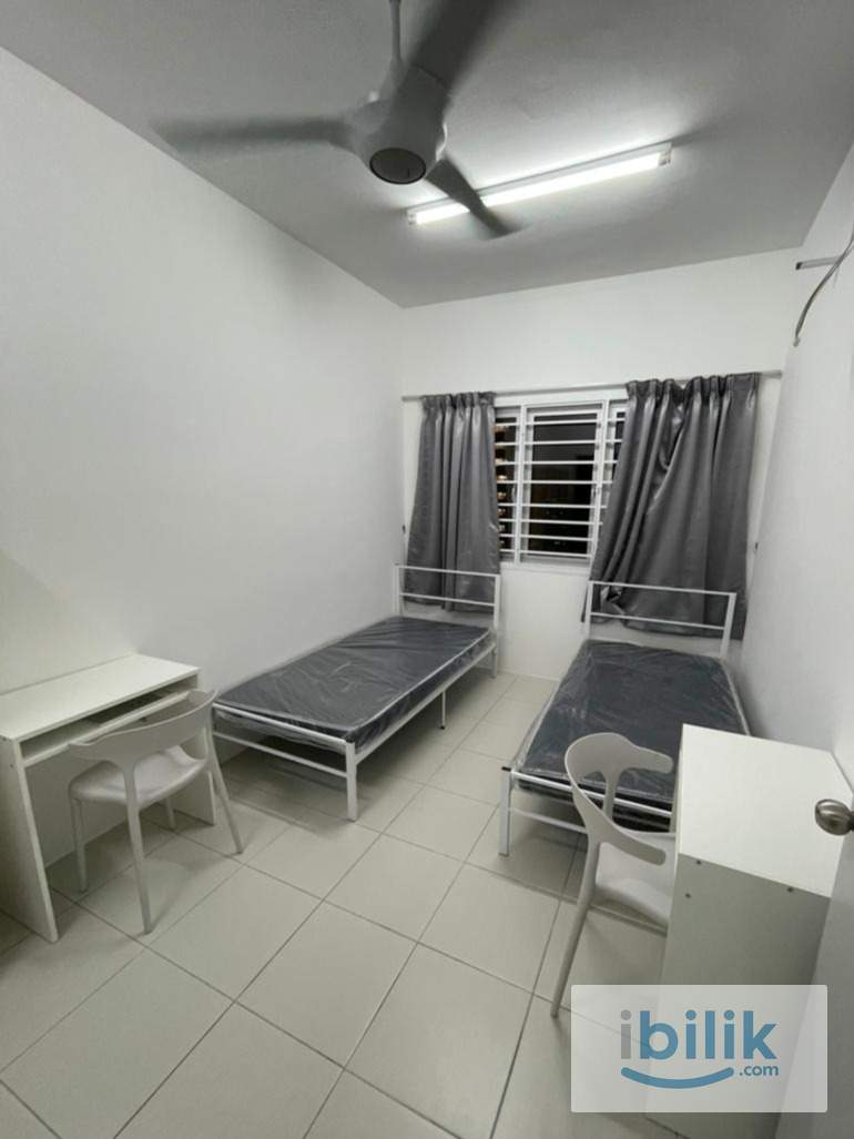 Female Muslim Master Room Single pax (Rental include utilities, wifi & Cleaning) - Image 2