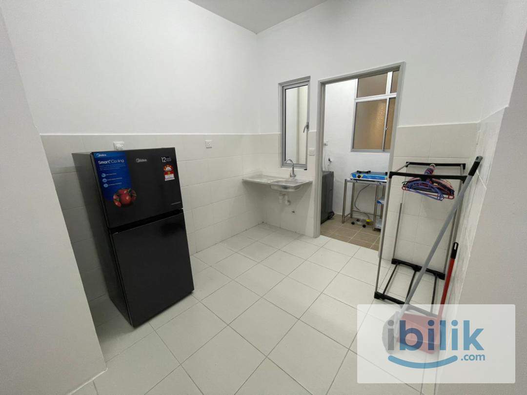 Female Muslim Master Room Single pax (Rental include utilities, wifi & Cleaning) - Image 4