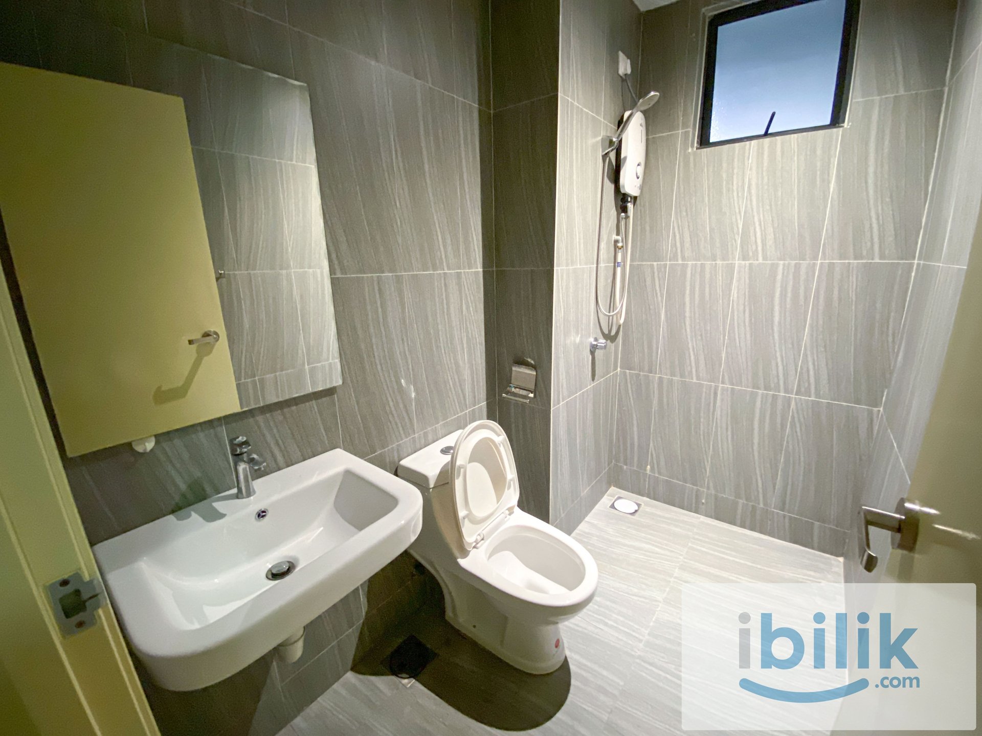 🏡WORK FROM HOME FRIENDLY! 🥰 PREMIUM SINGLE ROOM🔥  WALKING DISTANCE TO LRT SRI RAMPAI 🤩 - Image 4