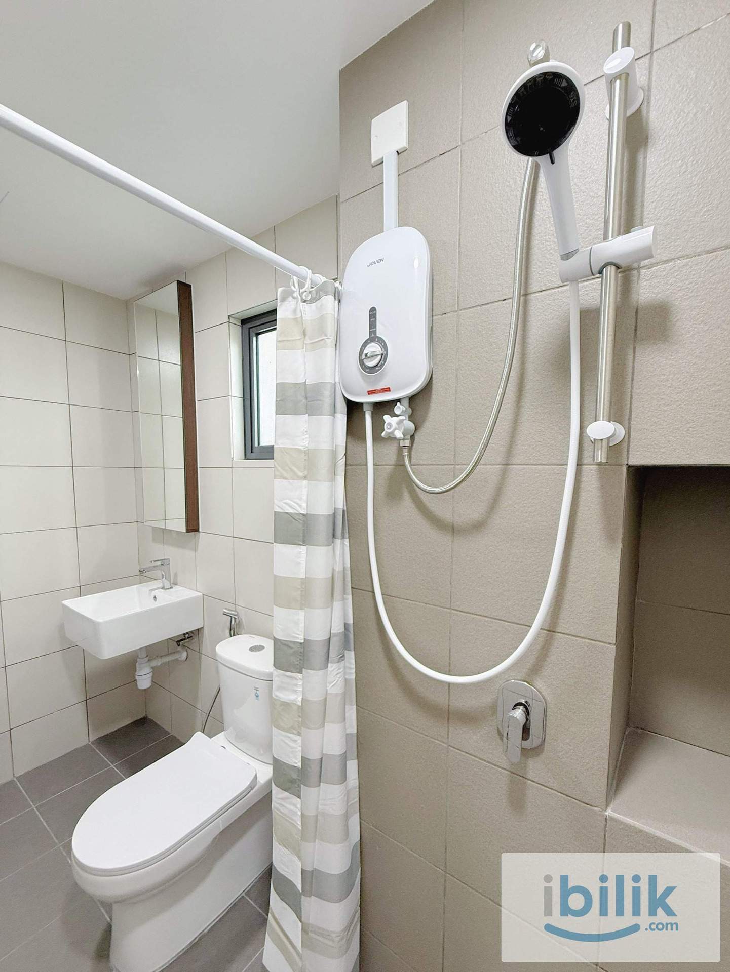 💯100% SATISFACTION GUARANTEED🏆 PREMIUM SINGLE ROOM 🏡 ACCESSIBLE TO LDP HIGHWAY 🚗 - Image 9
