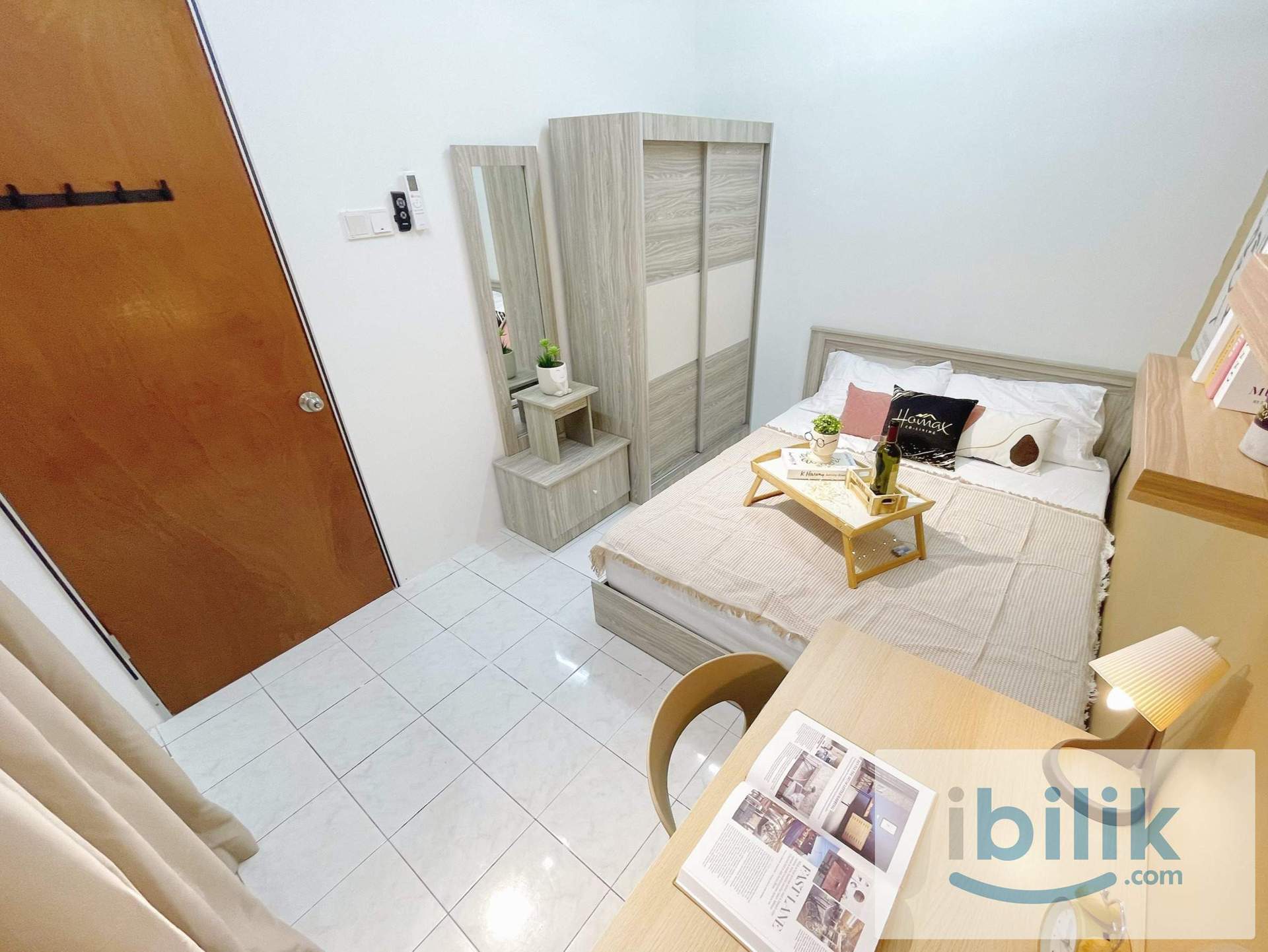 😱 PREMIUM BALCONY ROOM!! WORK FROM HOME FRIENDLY 🎉 WALKING DISTANCE TO MRT MUTIARA DAMANSARA 🚅 - Image 5