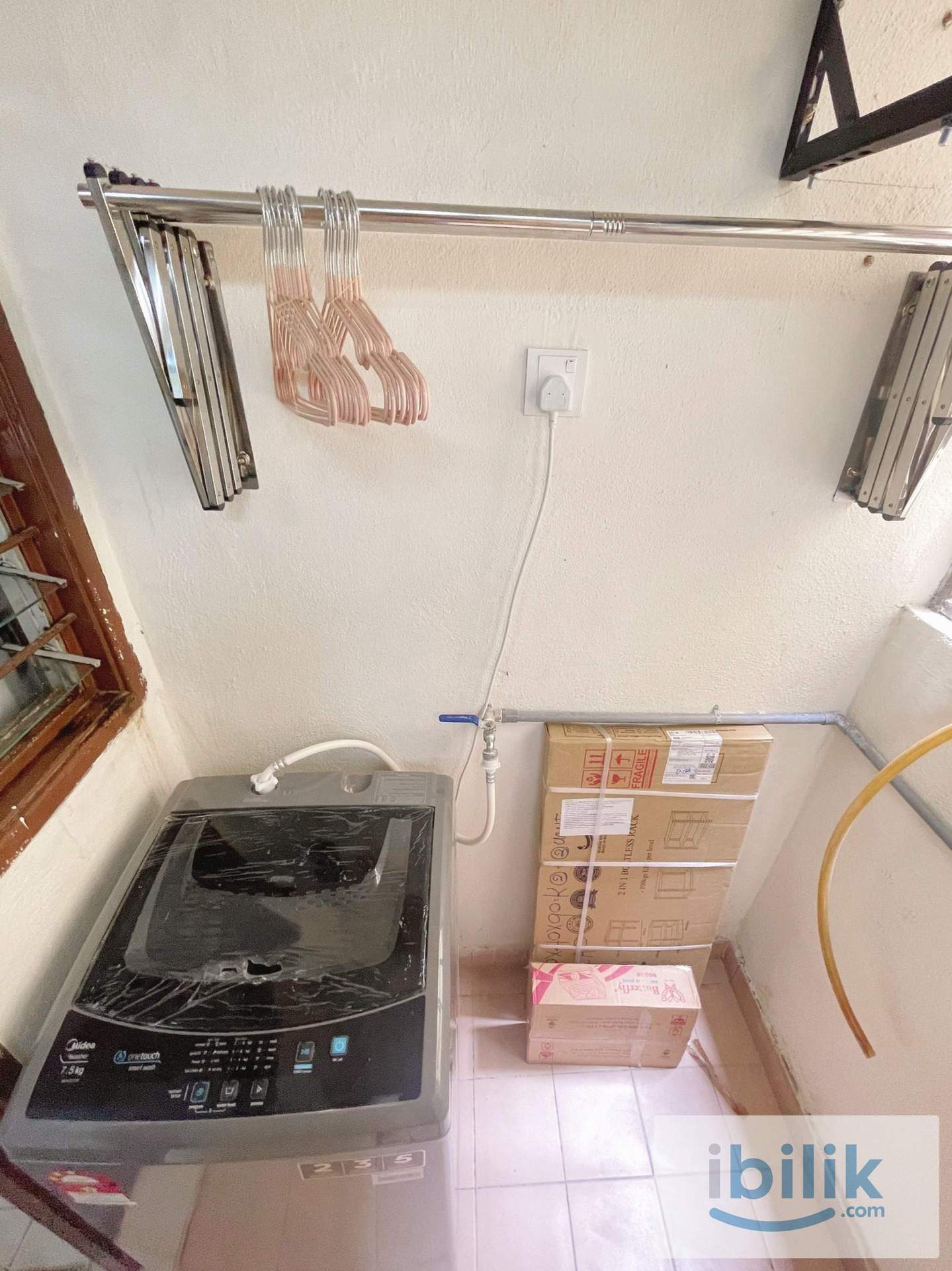 🏡MOST SOUGHT AFTER ROOM!🥰PREMIUM QUEEN ROOM! WALKING DISTANCE TO MRT MUTIARA DAMANSARA 🚅 - Image 8