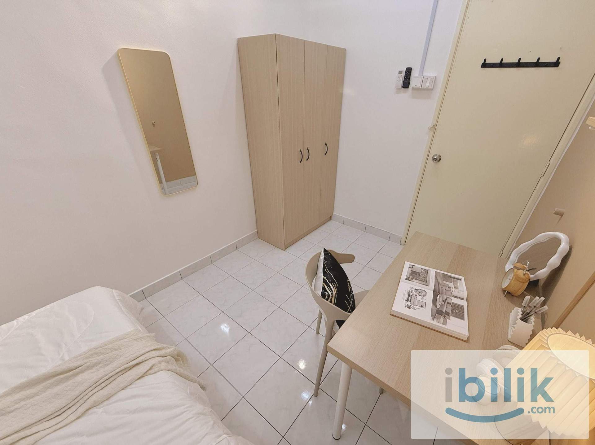 🏡 QUEEN ROOM IN DAMANSARA😍WALKING DISTANCE TO MRT MUTIARA DAMANSARA 🚅 - Image 5