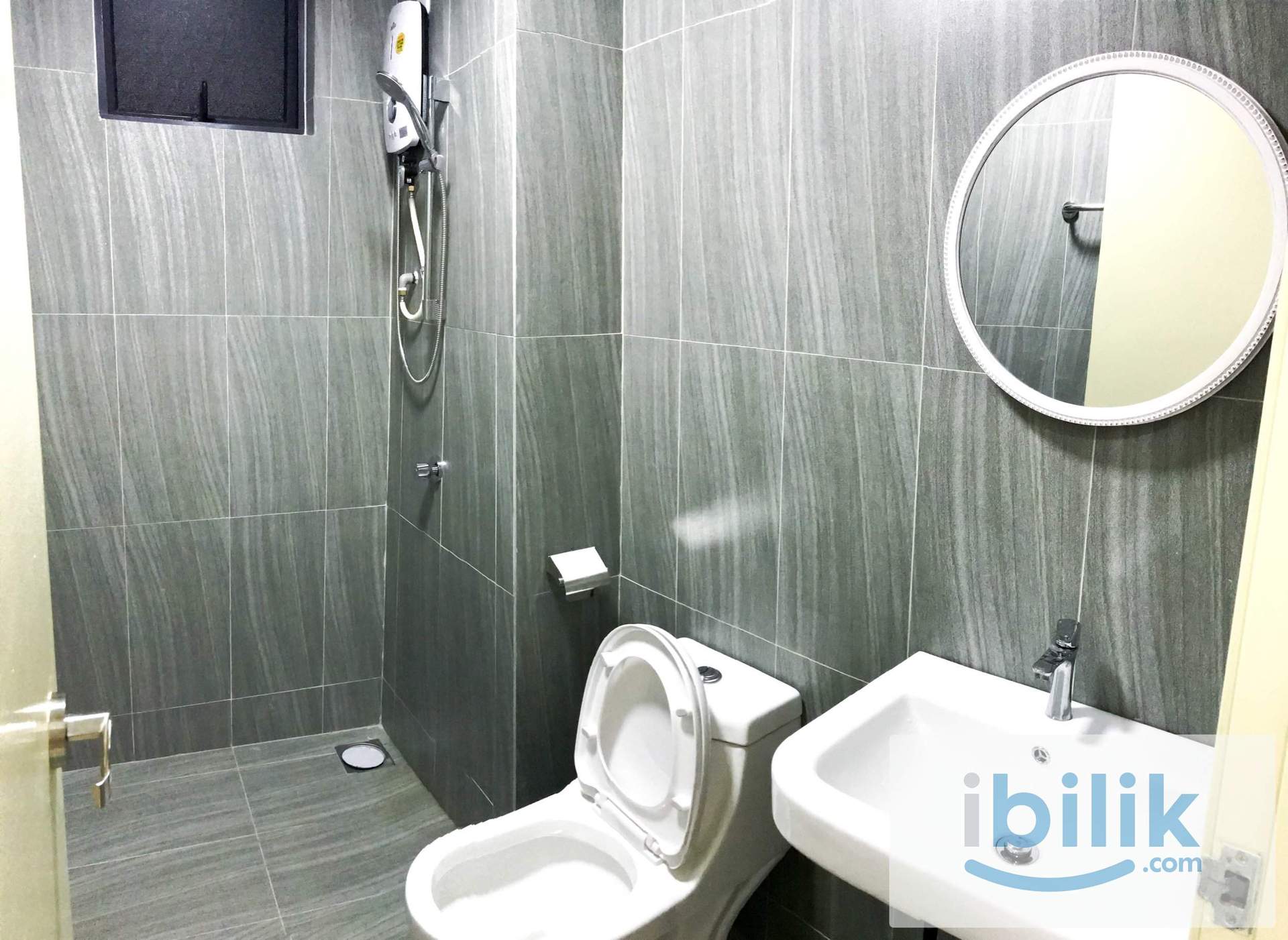 🏡WORK FROM HOME FRIENDLY! 🥰 PREMIUM BALCONY ROOM🔥  WALKING DISTANCE TO LRT SRI RAMPAI 🤩 - Image 6