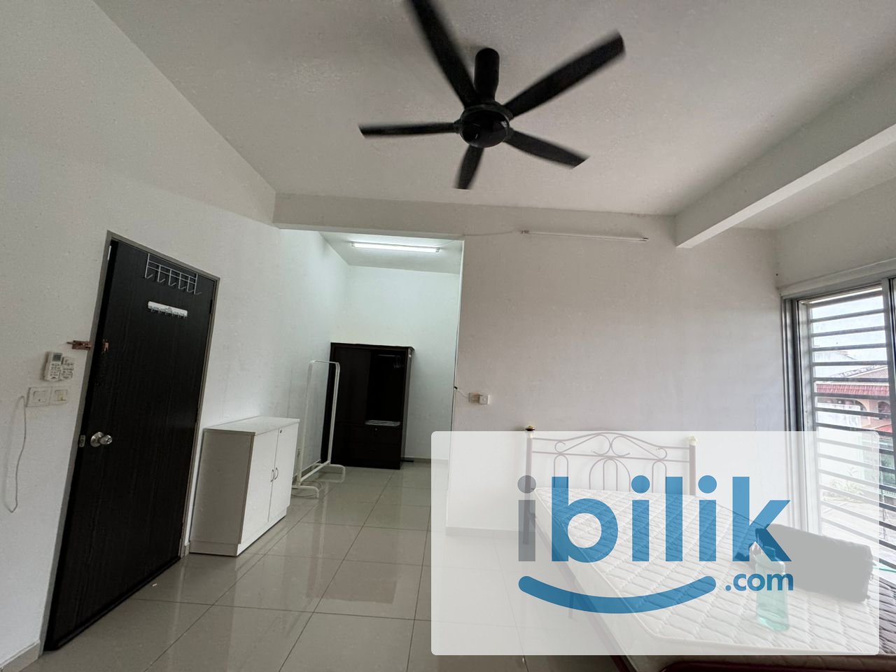 Master Room with Private Bathroom for Rent. Fully Furnished. (Jalan Rasah, Seremban) - Image 1