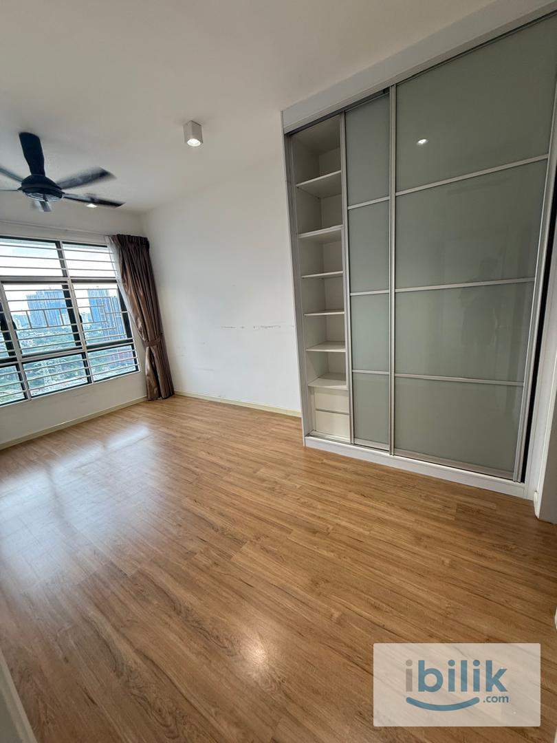 MASTER ROOM WITH PRIVATE BATHROOM (NO PARTITION ROOM) - Image 3