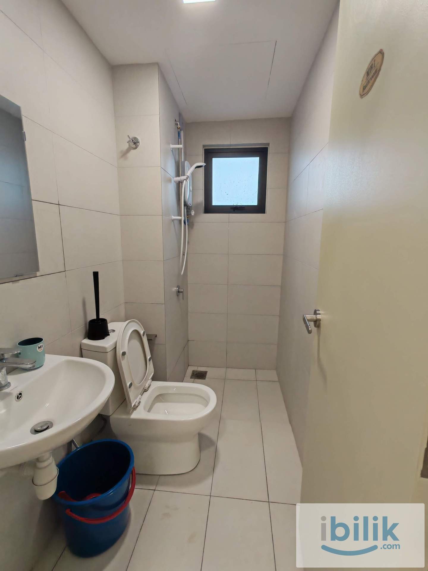Middle Room at Seiring Residensi, Subang Permai Damaisuria, Shah Alam - Image 5