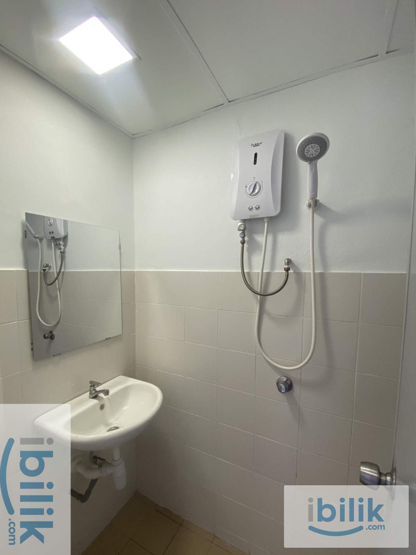 Studio at D28, Bukit Damansara - Image 5